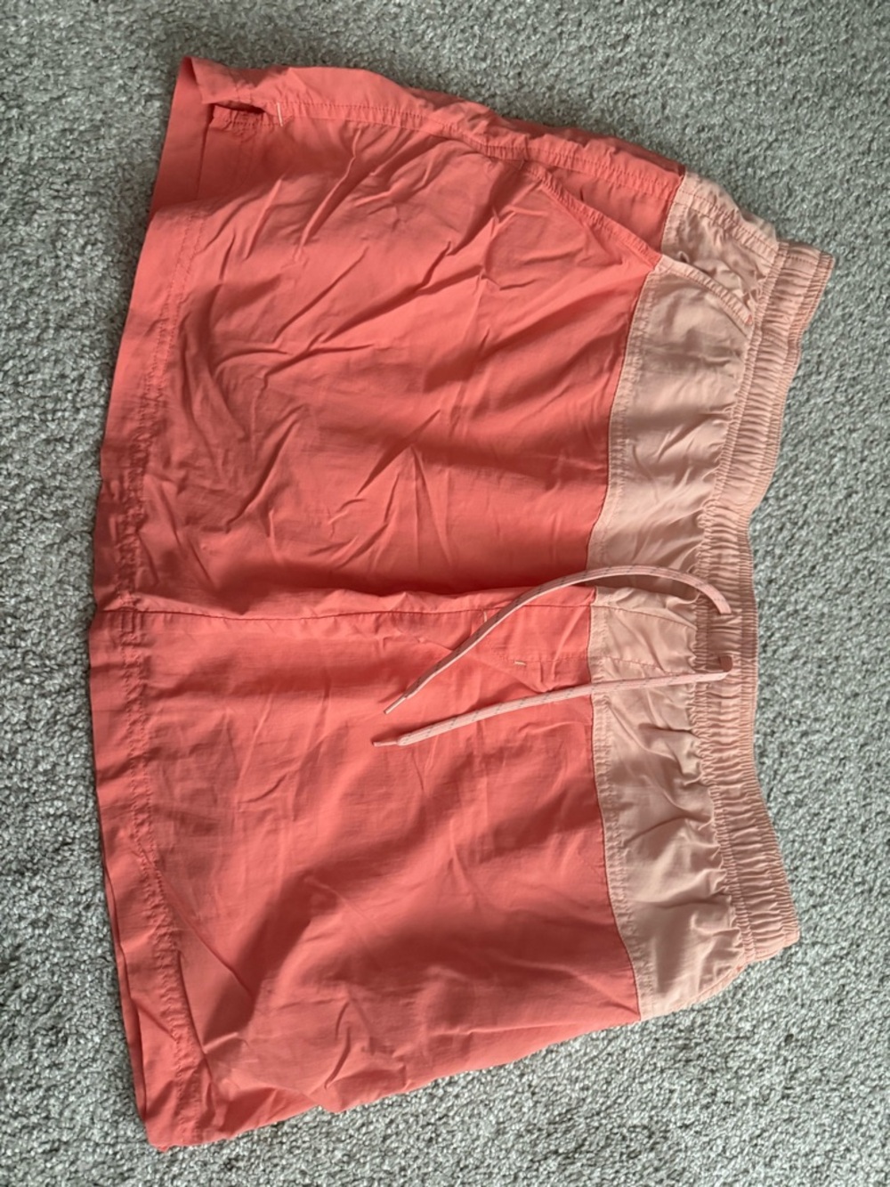 Columbia Coral and Taupe Elastic-Waist Athletic Skort